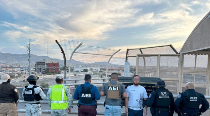 Deporta EU por Juárez a hombre acusado de doble homicidio en Sinaloa