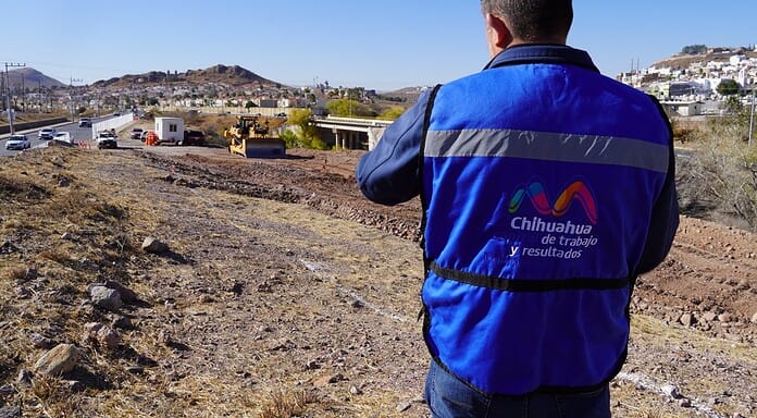 Trabaja Municipio en primeras excavaciones de la gaza de incorporación Teófilo Borunda y Periférico de la Juventud