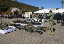 Participan FGE y AEI en ceremonia para la destrucción de armas de fuego en Parral