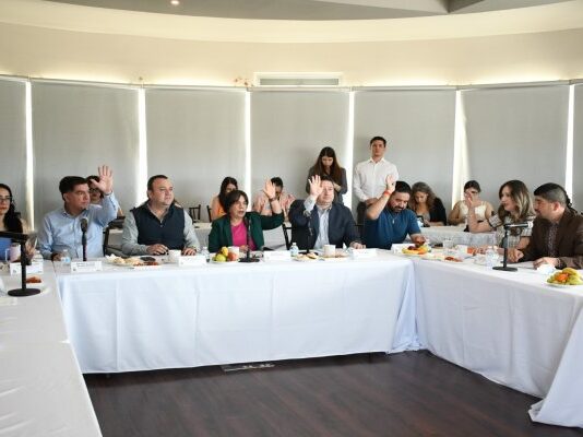 Aprueban en Congreso inscribir el nombre de Adela Velarde Pérez “La Adelita” en letras doradas.