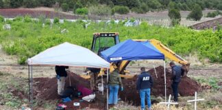 Concluye FGE Occidente exhumación de dos cuerpos en panteón La Norteña