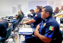Avanza segunda generación de licenciaturas de la DSPM; se preparan más para cuidar a las familias