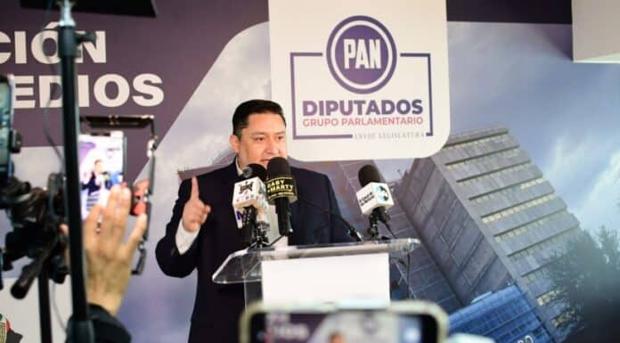 Exige Alfredo Chávez rendición de cuentas a Adán Augusto por vínculos criminales