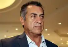 Incendian con bombas molotov casa de El Bronco en García, Nuevo León