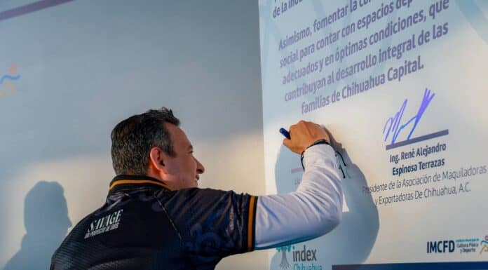Firma Alcalde convenio con INDEX para fomentar la actividad física en empresas