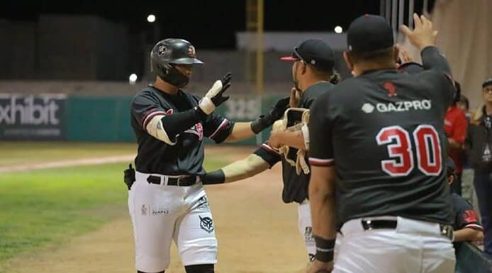 Regresan de atrás los Indios y ponen contra la pared a Rojos