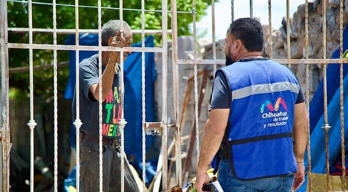 Entregó Municipio 76 kits de limpieza, un refrigerador y más apoyos sociales por lluvias