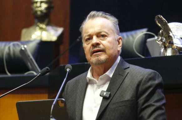 Morena impone reformas para concentrar el poder en el Ejecutivo: Mario Vázquez