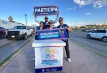 Instala Municipio módulo de información del Presupuesto Participativo frente a la “Pistolas Meneses” • Puedes ingresar tus propuestas hasta el 1 de agosto H. Ciudad de Chihuahua, Chih., a 10 de julio de 2025.- El Gobierno Municipal, a través de la Coordinación de Participación Ciudadana, llevó el módulo de información del Presupuesto Participativo, hasta el cruce de las avenidas los Arcos y Tecnológico, para que la ciudadanía conozca la convocatoria. Se recibirán los propuestas hasta el 1 de agosto, por lo que se promociona este programa a fin de que más ciudadanos se sumen, se organicen con sus vecinos, familia o amigos y propongan obras que beneficien a una comunidad entera, ya sea infraestructura vial, iluminación, centros comunitarios, espacios para el adulto mayor, mejora en escuelas, así como espacios públicos o deportivos. Para mayor información pueden ingresar a la página de Facebook de la Coordinación de Participación Ciudadana o bien comunicarse directo al número 614-461-94-08 o bien acudir a las oficinas sobre la avenida Juárez esquina con calle Segunda número 4, colonia Centro. Cabe mencionar que toda persona mayor de 6 años puede participar y contribuir a la mejora de la ciudad, escuchando sus necesidades prioritarias.
