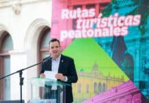 Presenta Bonilla tótems con información turística que instalarán en el Centro Histórico