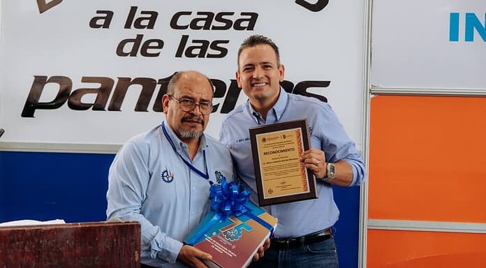 Participa Bonilla en ceremonia de bienvenida a estudiantes del ITCH
