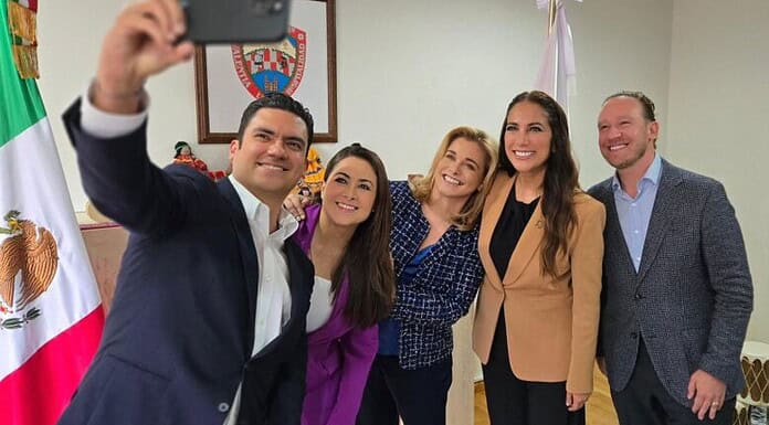 Se reúne Maru con Jorge Romero y gobernadoras del PAN