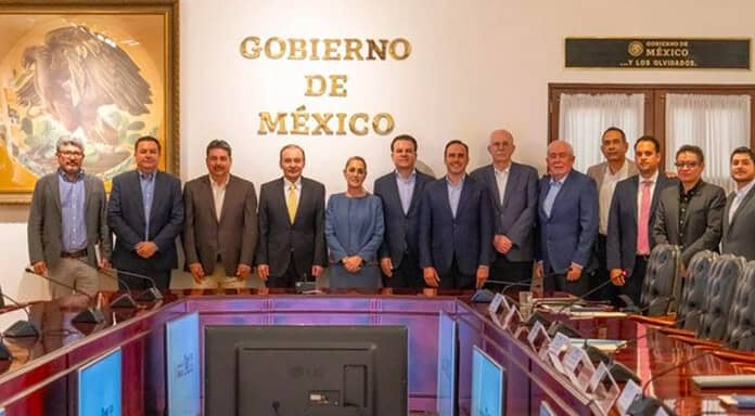 Gobierno acuerda plan ante cierre fronterizo por gusano barrenador