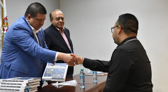 Entrega Fiscal César Jáuregui Manual para MPs en la Zona Norte