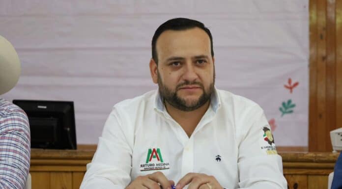 Estrategia de seguridad en el país debe fortalecerse a diario: Arturo Medina