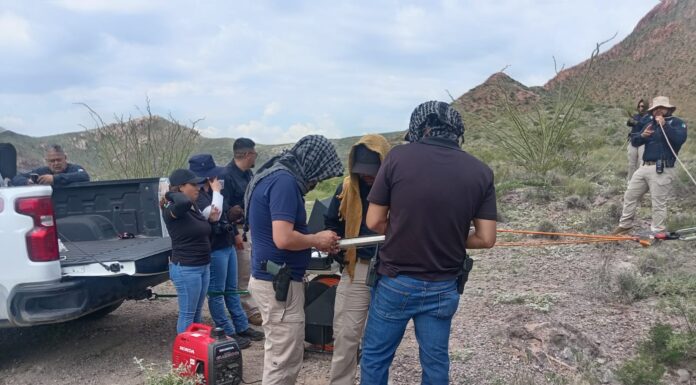 CLB inspecciona tiro de mina “La Prieta” con equipo especializado