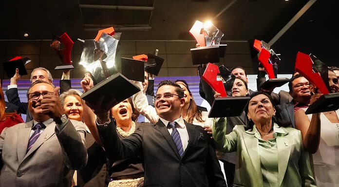 Obtiene el Estado premio nacional por la estrategia NutriChihuahua