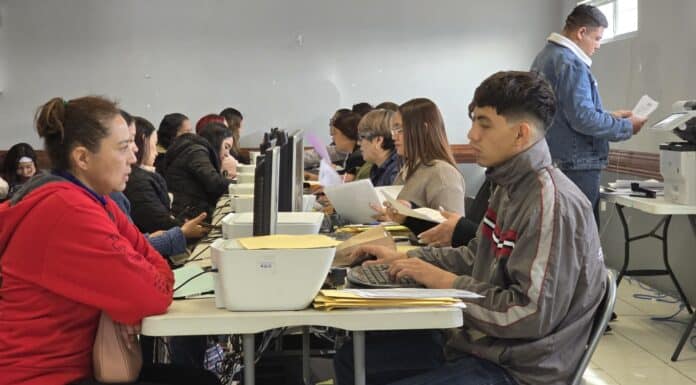 Arranca Municipio pago de becas de Excelencia Académica