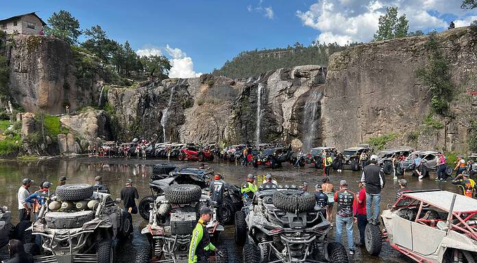 Recibe Guachochi a más de 1,300 participantes en el Tarahumara VIP