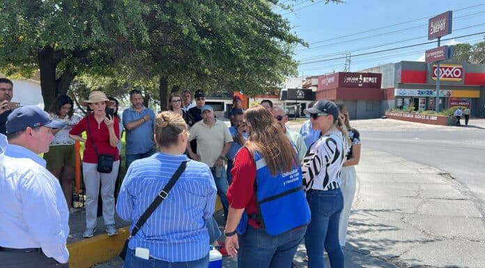 Atiende Municipio a vecinos de San Felipe e informa que no existe ningún permiso para escuela