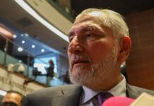 Morenitas en el Senado le exigen rendir cuentas a Adán Augusto