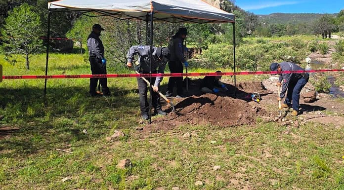 Concluye FGE Occidente rastreo en fosa localizada en Baporeachi