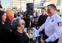 Autoridades municipales honran la memoria de bomberos caídos en cumplimiento de su deber