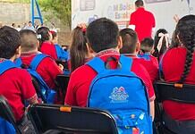 Continúa Municipio entregando mochilas del programa “Mi Bolsa Escolar Chihuahua 2025”