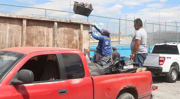 Retira Gobierno Municipal 38 toneladas de basura con Mega Destilichadero en Chihuahua 2000