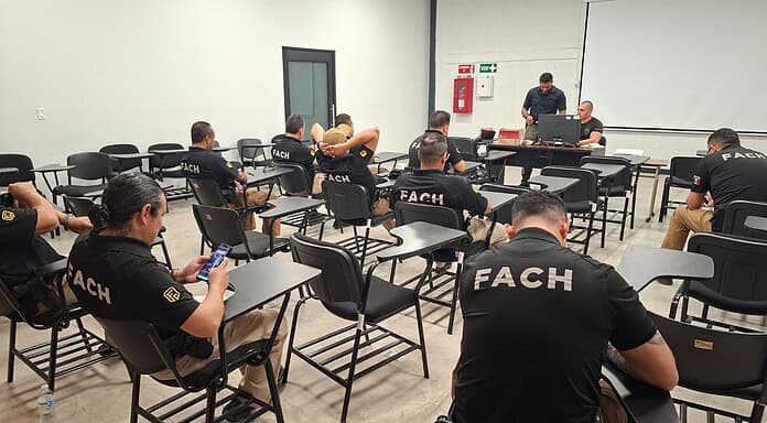 Comparte EPE de la Policía Municipal técnicas tácticas a agentes de la Fiscalía Anticorrupción