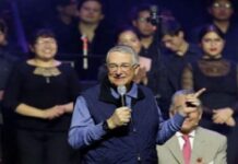 Evalúa Grupo Salinas demandar a Sheinbaum en México y EU por “difamación y daño moral”