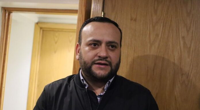 Desea éxito Arturo Medina a Cuauhtémoc Estrada al frente de la JUCOPO