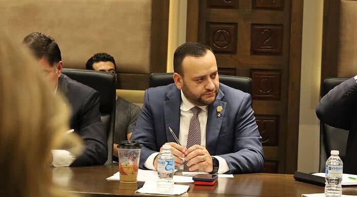 Gobierno Federal debe cerrar inmediatamente frontera sur al cruce de ganado: Arturo Medina.