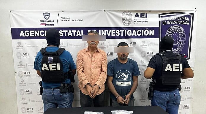 Detiene AEI a dos hombres por posesión de casi medio kilo de cocaína