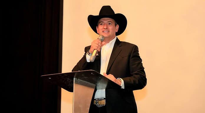 Reconoce Bonilla a las mujeres como parte fundamental de la ganadería en Chihuahua