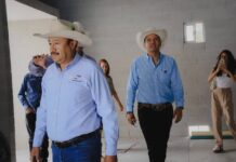 Supervisa alcalde Bonilla construcción de ampliación de salón de usos múltiples en comunidad El Vallecillo