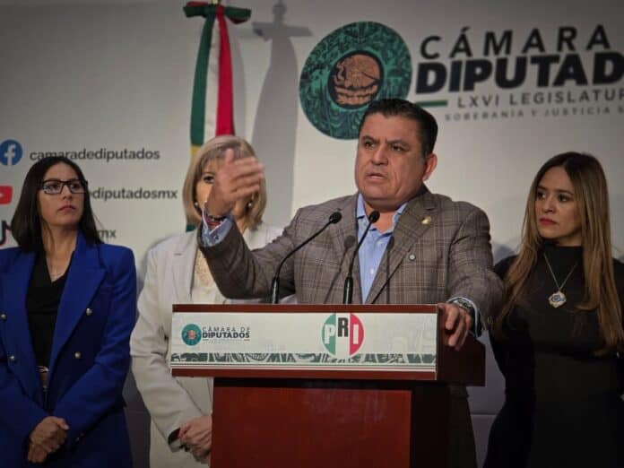 alex dominguez tribunales