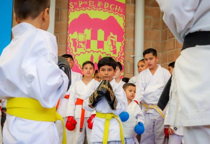 centros comunitarios invita