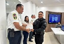 Entrega Municipio “Cheques de Alto Impacto” a 49 policías municipales