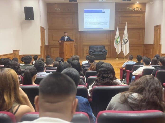 comisionado de ciencias forenses