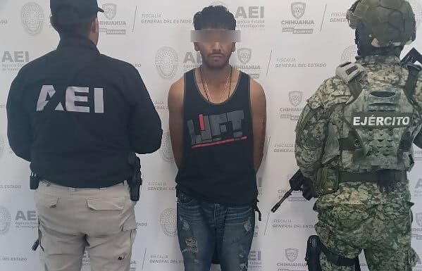 Detienen AEI y DEFENSA a dos hombres en posesión de cristal