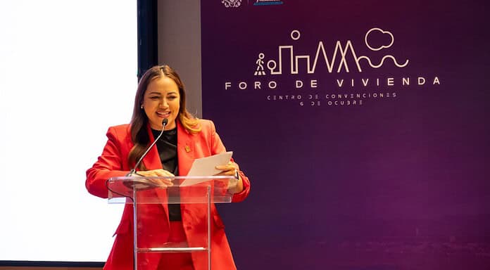 Promueve Municipio diálogo hacia un desarrollo urbano sostenible en Foro de Vivienda 2025