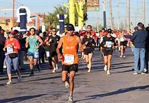 Ganan mexicanos Maratón Internacional de Juárez