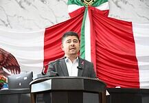 Propone Saúl Mireles cierre temporal de frontera sur para proteger la ganadería