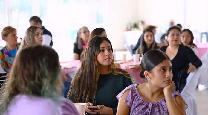Realiza Municipio Networking en Riberas de Sacramento