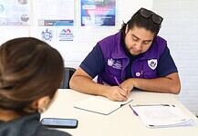 Llevan inscripciones de la Universidad de las Mujeres a la zona rural