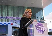 Maru Campos entrega 10 ambulancias para habitantes de nueve municipios