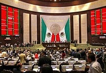 Aprobaron diputados aumento anual de 113 mil pesos a su salario