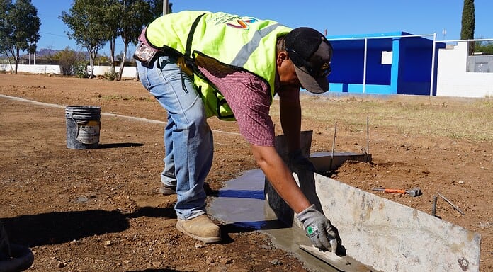 Avanza Municipio con la rehabilitación del Estadio de Béisbol en Ejido Ocampo en beneficio de deportistas de la comunidad