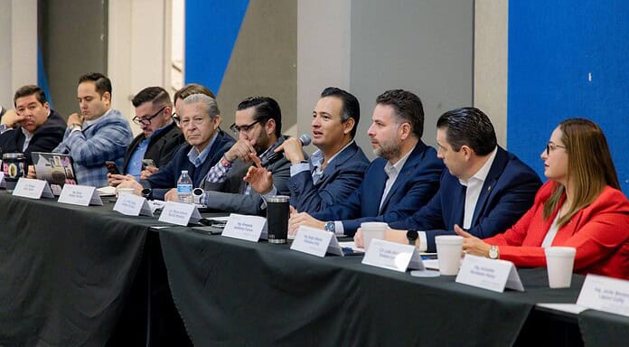 Presenta alcalde Marco Bonillas avances en seguridad y crecimiento económico a consejeros de CANACINTRA